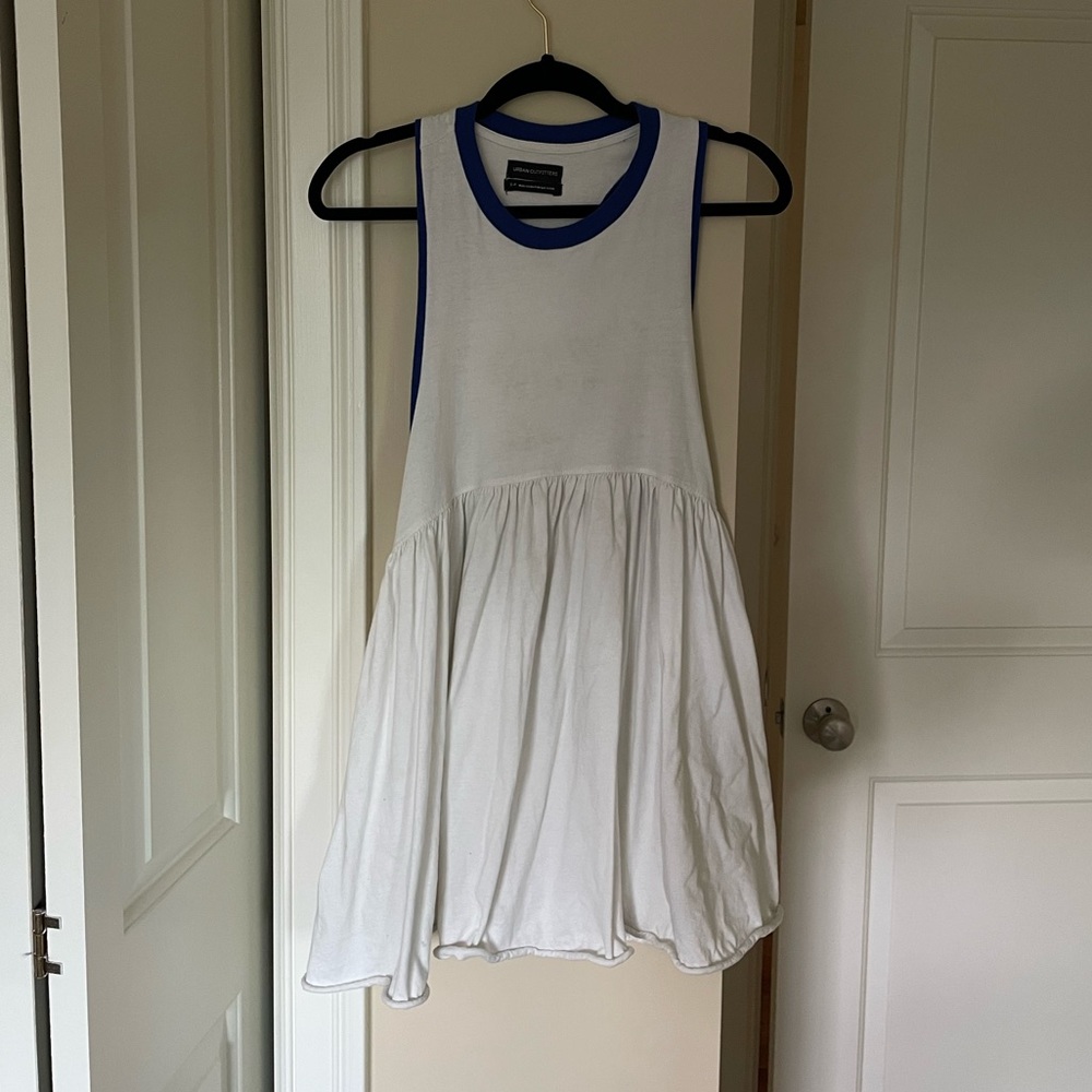 Cute summer dress from urban outfitters!